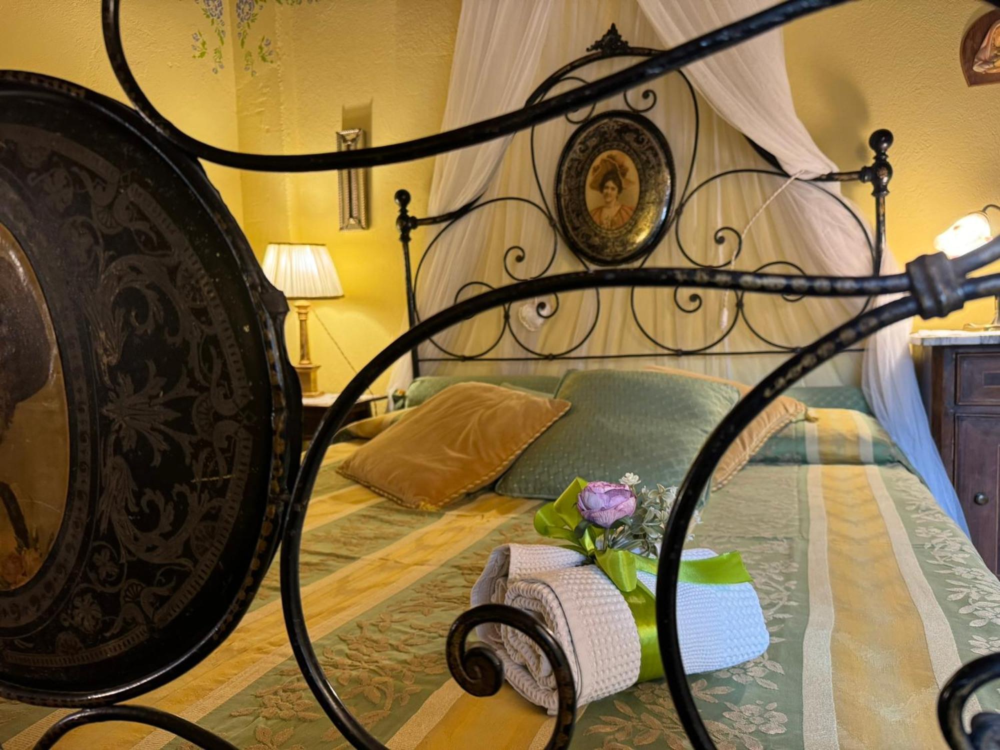 Casa Giulia, Il Gioiello Del Borgo Apartment Certaldo Ngoại thất bức ảnh